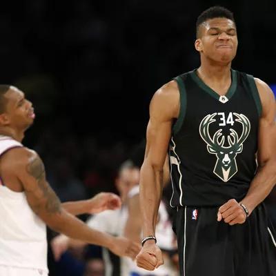 力给观众留 力给观众留